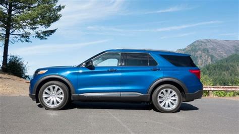 2020 Ford Explorer Hybrid sips its way to EPA-estimated 28 mpg combined ...