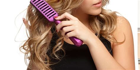 Mistakes You Make Brushing Your Hair - How To Brush Your Hair