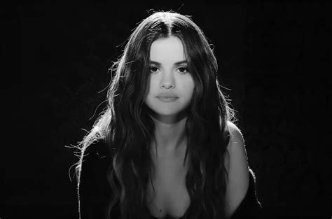 Selena Gomez's Pop Up Version Of 'Lose You to Love Me' Video: Watch ...