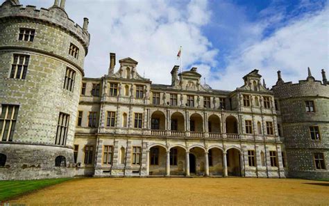 Finials & Niches – Tudor ornamentation at Longford & Montacute | Exploring Building History