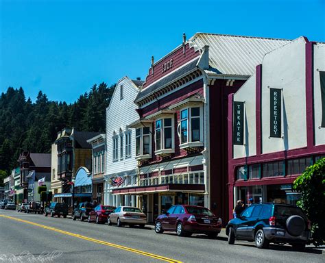 ferndale main street 2 (1 of 1) - CalEXPLORnia