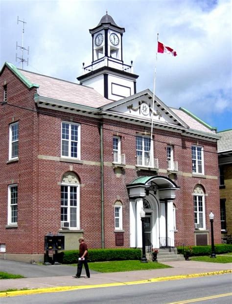 Stellarton Town Hall in Stellarton, NS | Nova scotia, House styles, Scotia