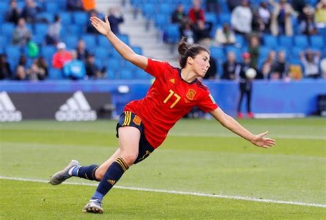 Top 10 Best Spanish Women Soccer Players - Discover Walks Blog
