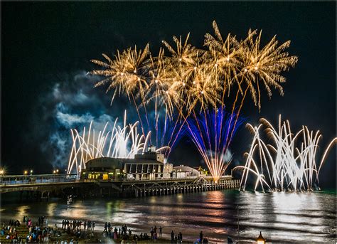 BOURNEMOUTH PIER FIREWORKS! | Bournemouth Property