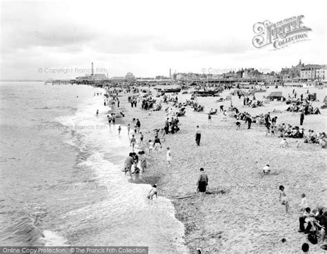 Great Yarmouth, Beach c.1960 - Francis Frith