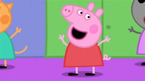 Peppa Pig Dancing GIF - Peppa Pig Dancing Pig - Discover & Share GIFs