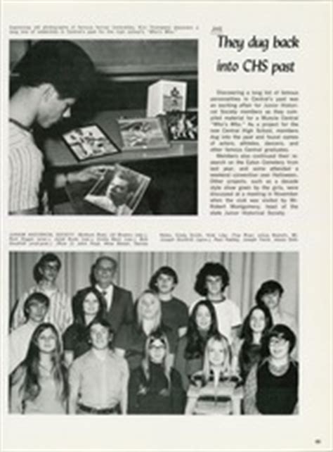 Muncie Central High School - Magician Yearbook (Muncie, IN), Class of 1972, Page 69 of 198