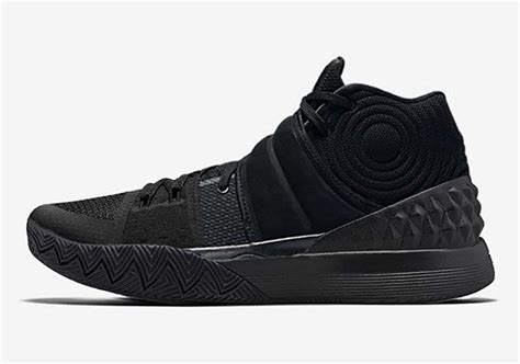 Nike Kyrie S1Hybrid Kyrie Irving Hybrid Signature Shoe | SneakerNews.com