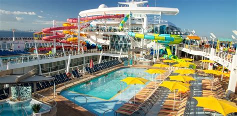 Royal Caribbean's Oasis of the Seas: Overview and Things to Do