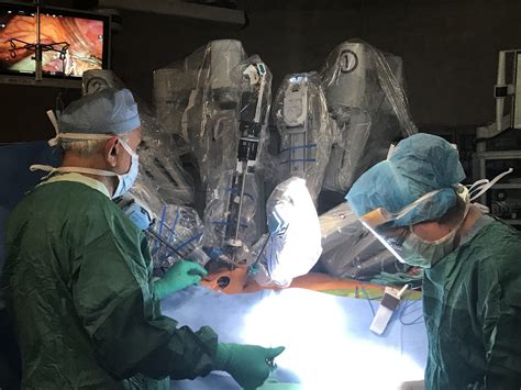 Atlanta Has Become A Hub For Fixing Broken Hearts – With The Help Of A Surgical Robot – WABE