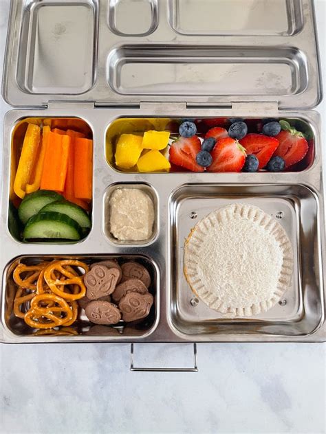 Crustless Sandwich - Packed Lunch Idea - My Fussy Eater | Easy Family ...