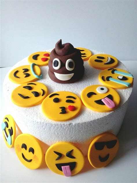 Emoji and poop fondant cake topper. 13pcs edible cupcake | Etsy