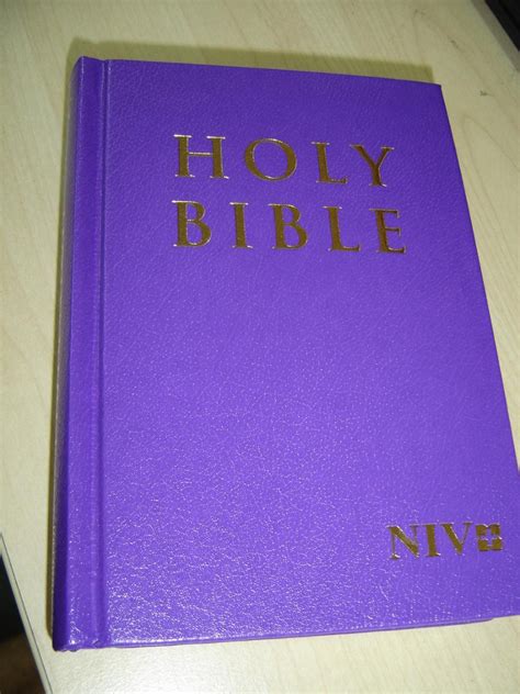 NIV Holy Bible: The Drama of the Bible, Violet Purple Hardcover - bibleinmylanguage