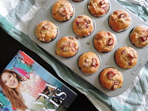 Strawberry, Rhubarb and Custard Muffins - Raspberry Thriller