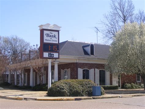 Shelby, MS : Longtime Financial Institution in Historic Shelby, Mississippi photo, picture ...