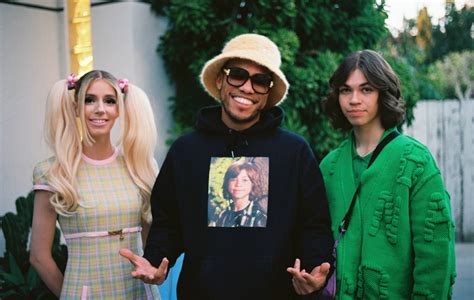 DOMi & JD Beck: virtuosic jazz duo signed to Anderson .Paak’s new label