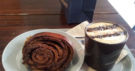 Warm Finnish Cinnamon Buns: The Nordic Bakery | Adventures of a London Kiwi