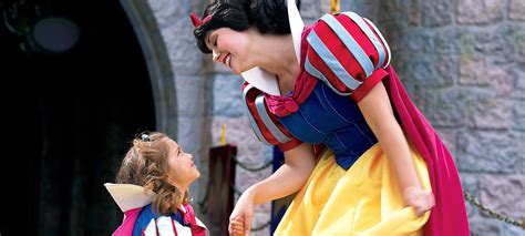 Disneyland Resort Canadian Residents Offer: Save 25% on the Advance ...