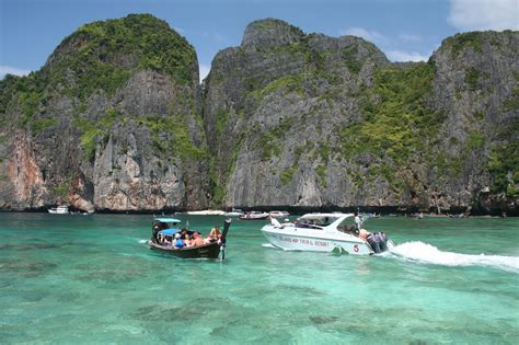 10 Romantic Ideas for a Honeymoon in Phuket - What Can Couples Do in ...