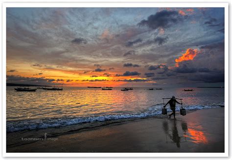 Bali - Jimbaran Beach Sunset | Jimbaran is a fishing village… | Flickr