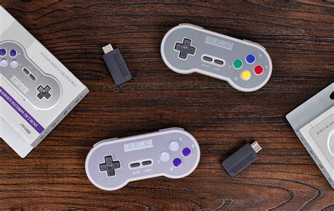 Super Nintendo Mini: 8Bitdo presenta i primi controller wireless