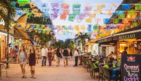 5th Avenue Shopping in Playa del Carmen: The Do's and the Dont's