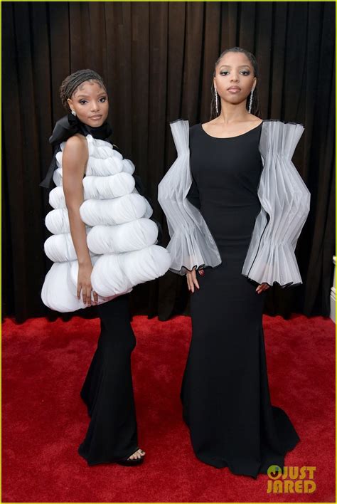 Chloe X Halle Get Chic For Grammys 2019 Red Carpet!: Photo 4236315 | Grammys Pictures | Just Jared