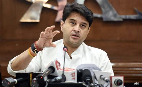 Ahead Of Madhya Pradesh Polls, Jyotiraditya Scindia's Aide Returns To Congress