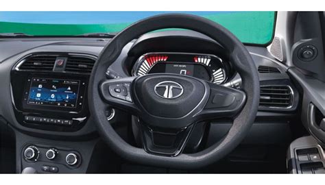 Tata Tiago NRG XZ CNG Specs, On Road Price, Images, Review & More ...