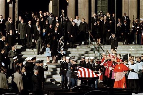 8 Funerals That Showed Us The True Emotion Of A Nation In Mourning | HuffPost