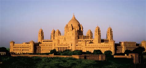 7 Most Famous Historical Palaces to Visit in Rajasthan