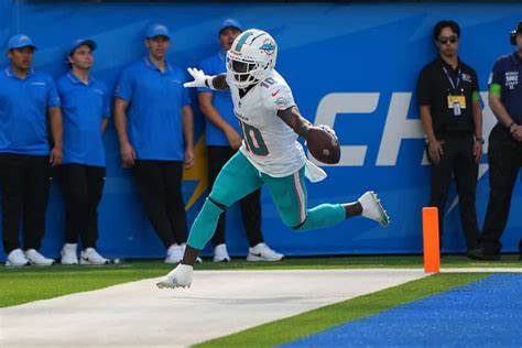 NFL: com 10 touchdowns e recorde de Tyreek Hill, Dolphins aplica surra ...