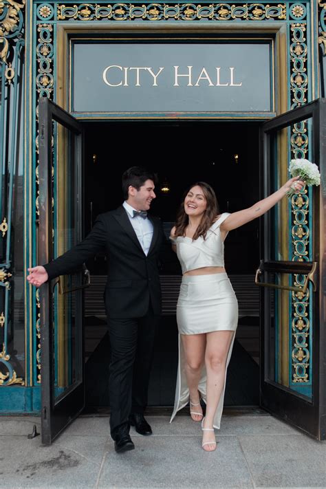 SF City Hall is finally reopened San Francisco City Hall Wedding Photographer| SF City Hall Photo