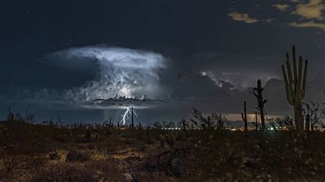 PHOTOS: Monsoon lightning lights up the sky across Arizona | 12news.com