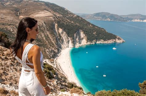 10 Most Wonderful Beaches in Kefalonia - SCROLL THE GLOBE