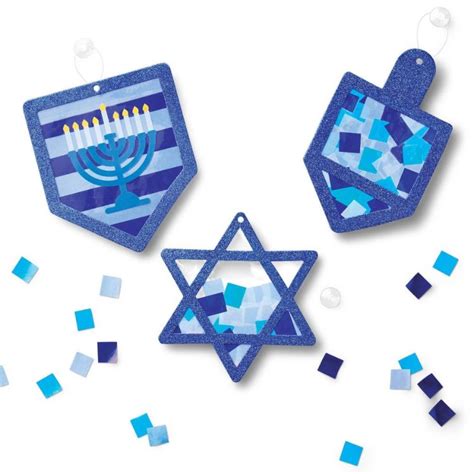 10 Hanukkah Traditions to Start With Your Family