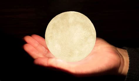 Luna Lamp Brings The Moon To Your Room | DeMilked