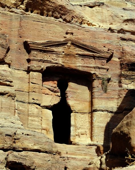 Lion Triclinium at Petra | The Brain Chamber