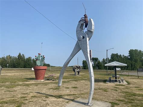 Vining, Minnesota is Filled with Totally Unique Sculptures