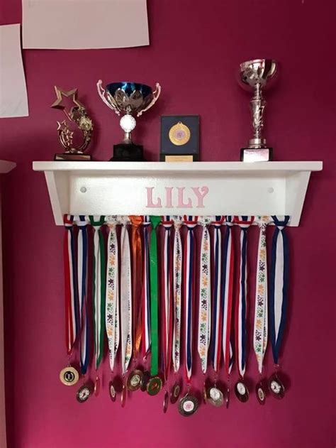 Personalized Medal Hanger Trophy Shelf Dowel Bar Medal Shelf - Etsy | Estante de trofeos ...