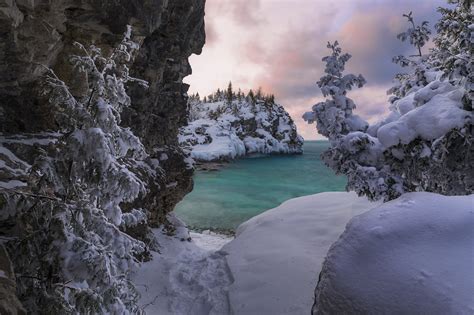 Winter is coming! Northern Bruce Peninsula, Ontario, Canada. By Andrew Morse [2048 x 1365] : r ...