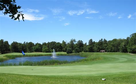 Lake Arrowhead Golf Course Gallery - Wisconsin Golf Trips