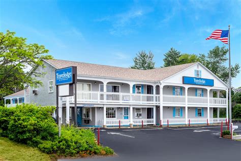 Travelodge by Wyndham Cape Cod Area | West Dennis, MA Hotels