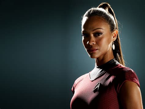 Zoe Saldana Star Trek Kiss