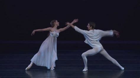 Gwinnett Ballet Theatre Romeo and Juliet Balcony Scene Pas de Deux - YouTube