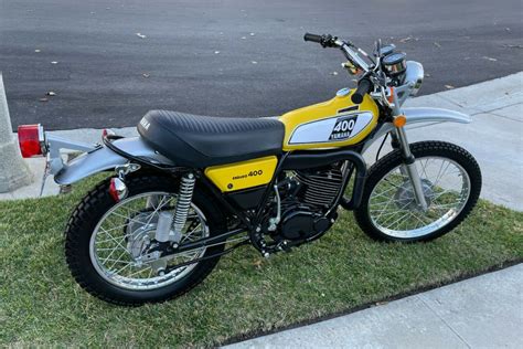 Restored – 1975 Yamaha DT400 | Bike-urious