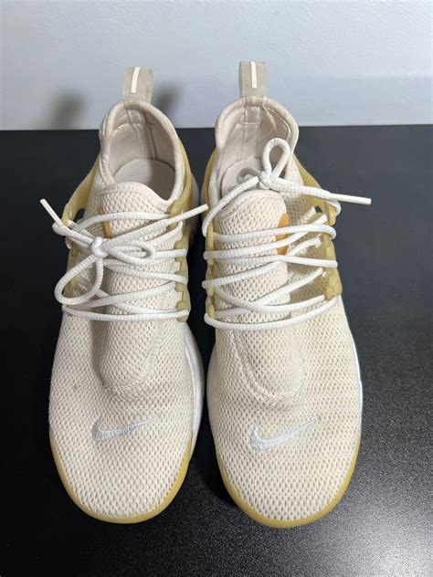 Nike Presto - All White on Carousell