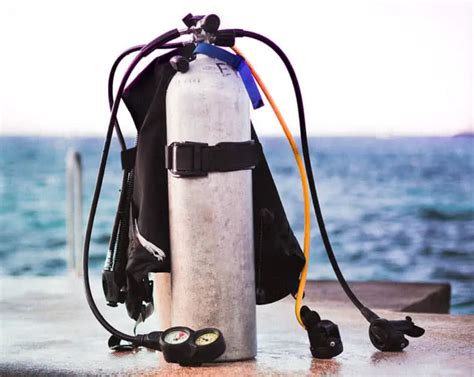 Best Scuba Regulator Review - Which One is the Most Reliable? - OpenWaterHQ