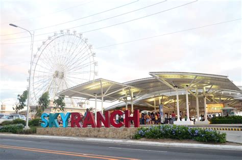 Experience Christmas Feels at Sky Ranch Tagaytay | SM Supermalls | SM ...