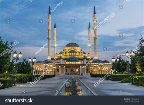 Akhmad Kadyrov Mosque Officially Known Heart Stock Photo 1181990839 | Shutterstock